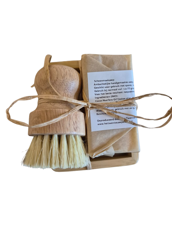 Reinigungsset – Natürliche Reinigungsseife mit Bürste und Seifenschale